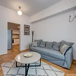Apartmán Luxury Retreat - Tudor Arghezi 26 - Square